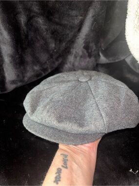 Lake of the Isles Gray Wool Newsboy Cabbie Hat One Size